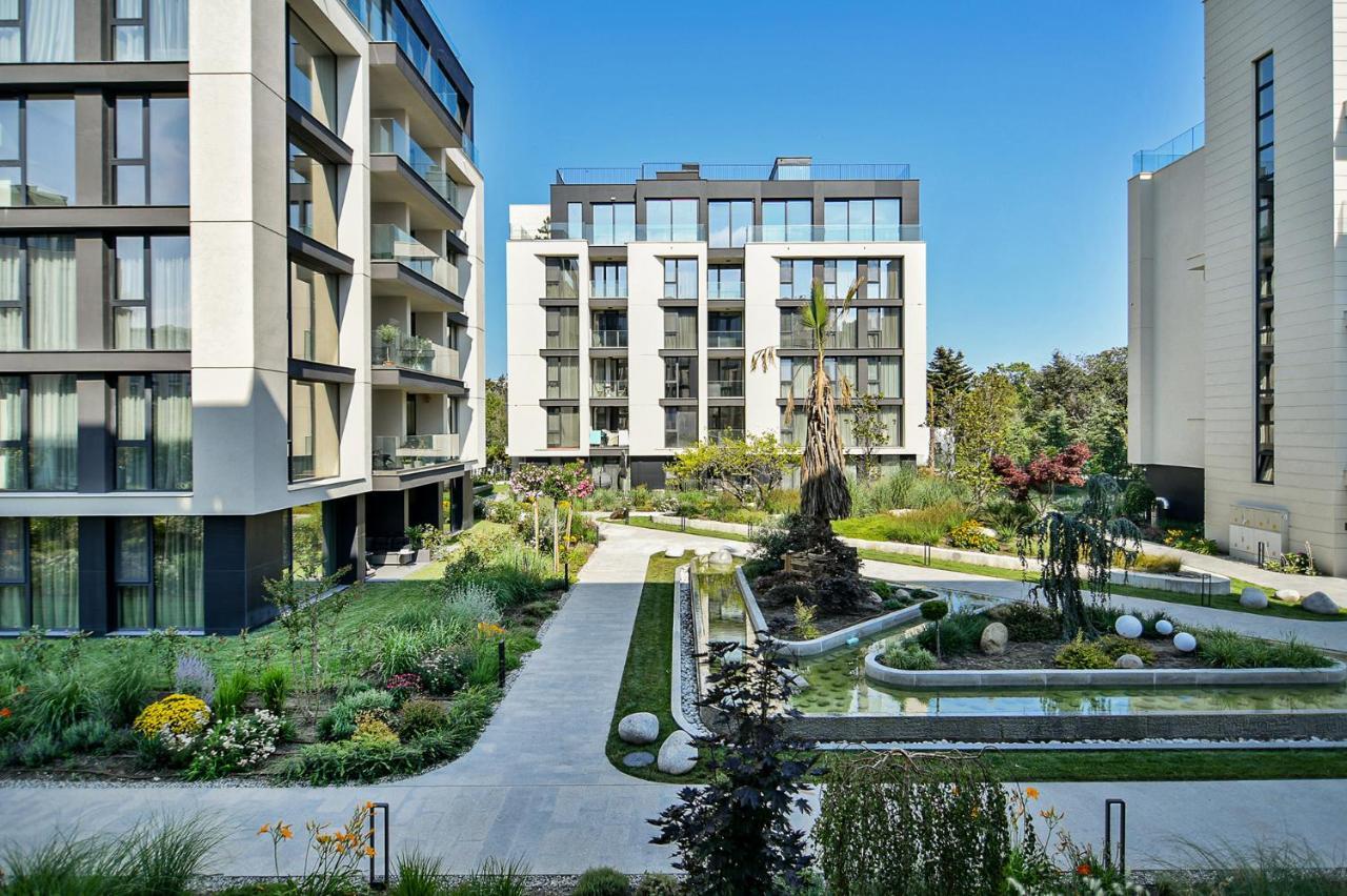 Sea Flats With Parking And Pool In Azur Residence Sankt Konstantin & Helena Eksteriør billede