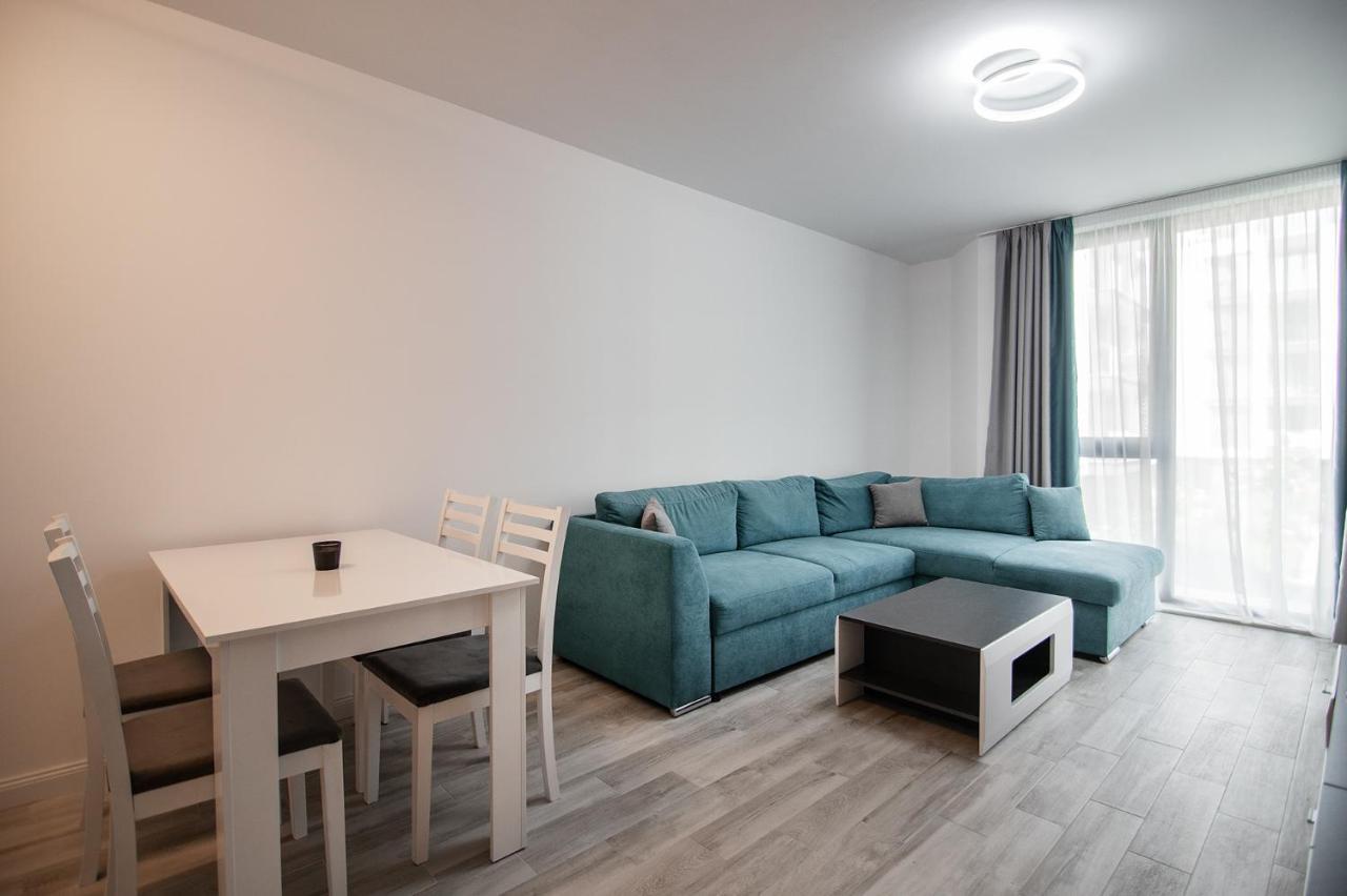 Sea Flats With Parking And Pool In Azur Residence Sankt Konstantin & Helena Eksteriør billede