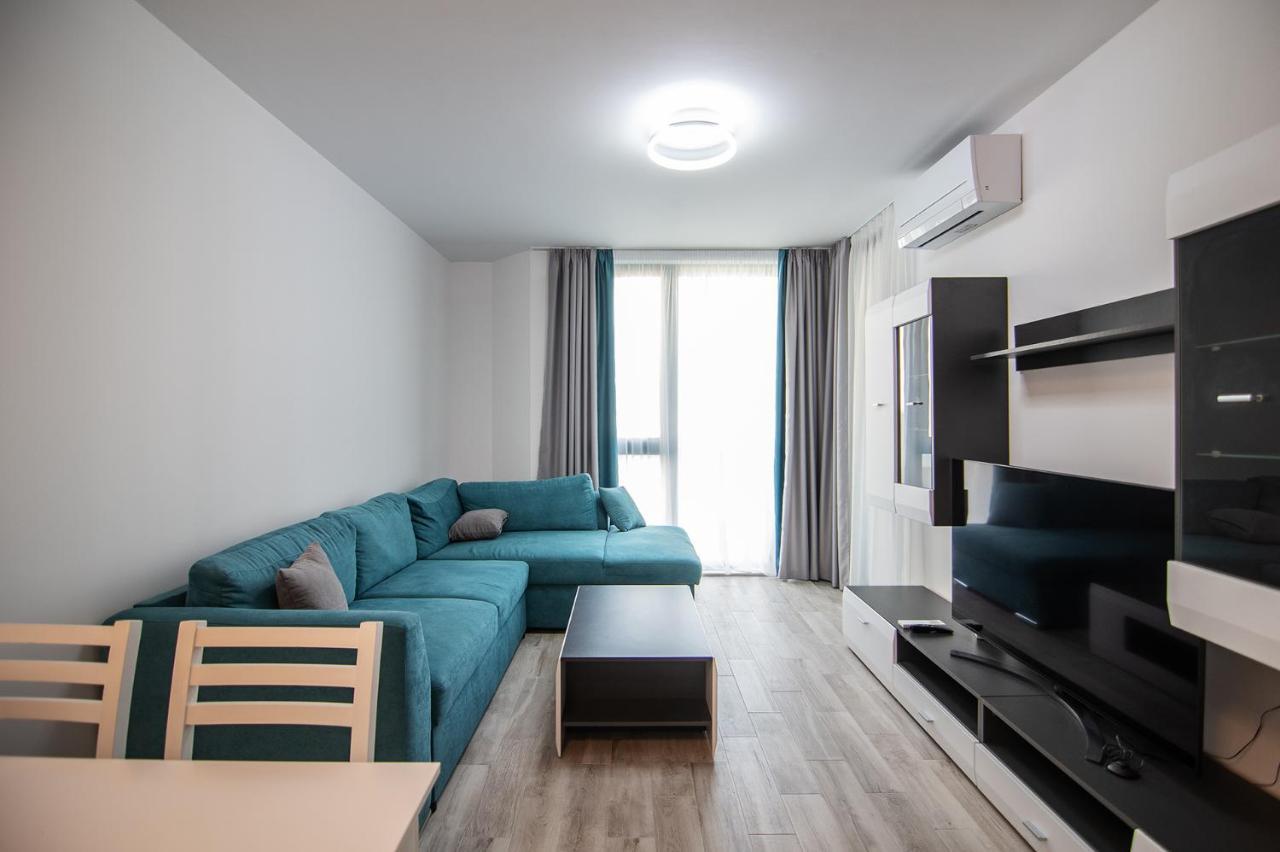 Sea Flats With Parking And Pool In Azur Residence Sankt Konstantin & Helena Eksteriør billede